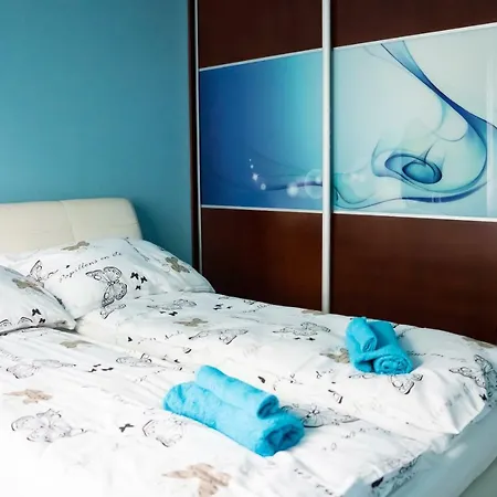 Rainbow Z Prywatnym Parkingiem