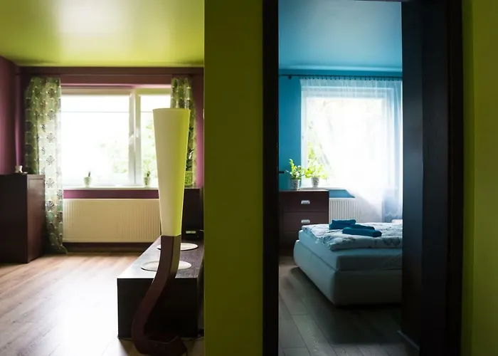 Rainbow Z Prywatnym Parkingiem