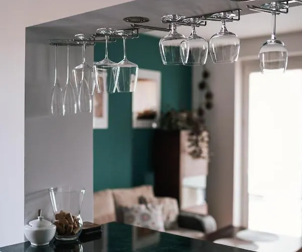 Rainbow Z Prywatnym Parkingiem *